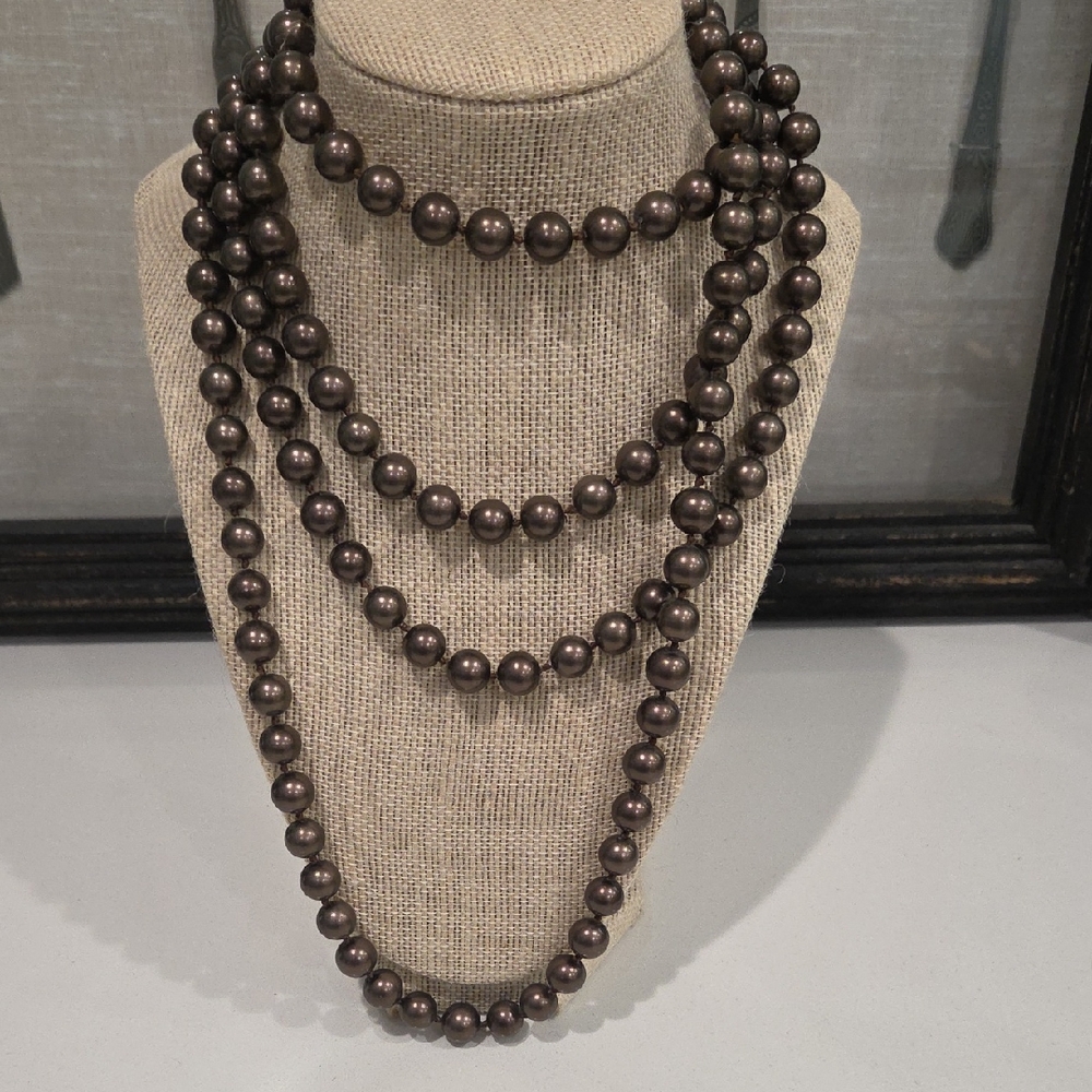 Elegant Brown Beaded Necklace